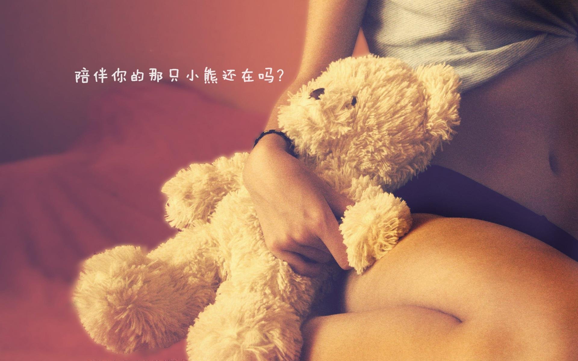 战术演练突出高位压迫提升前场抢断效率加快攻防转换节奏，高位压迫战术的球队