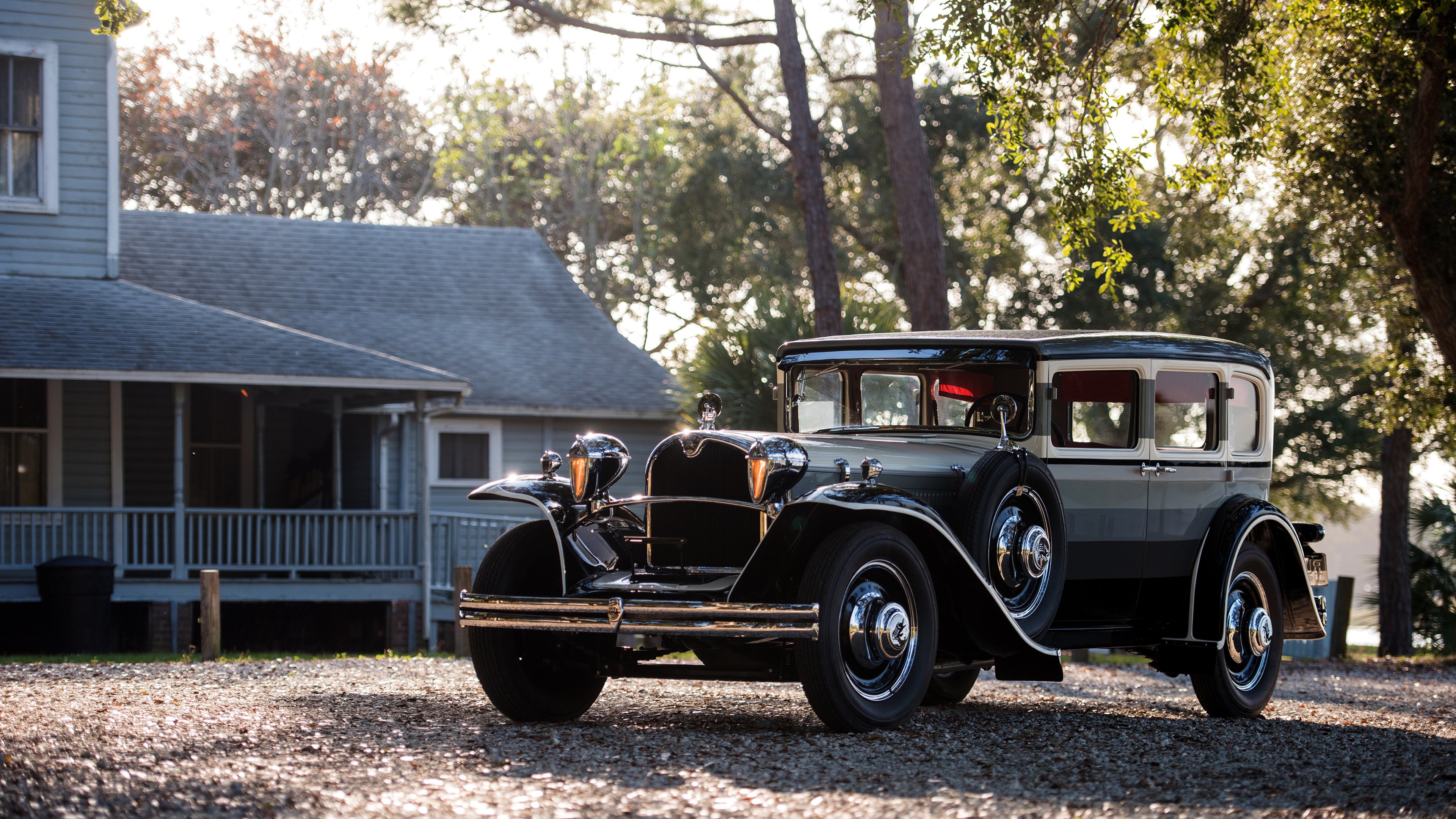 战术风格明显变化从被动防守转向主动压迫收到良好效果，被动就要挨打,防守终究不是解决问题的根本所在