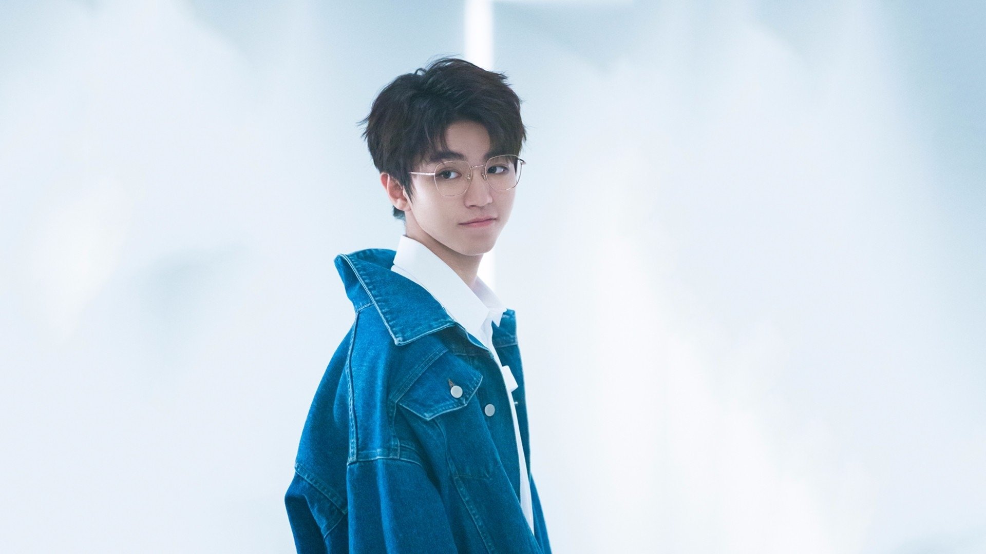 斯洛文尼亚女篮在欧洲锦标赛中表现优异，争夺奖牌