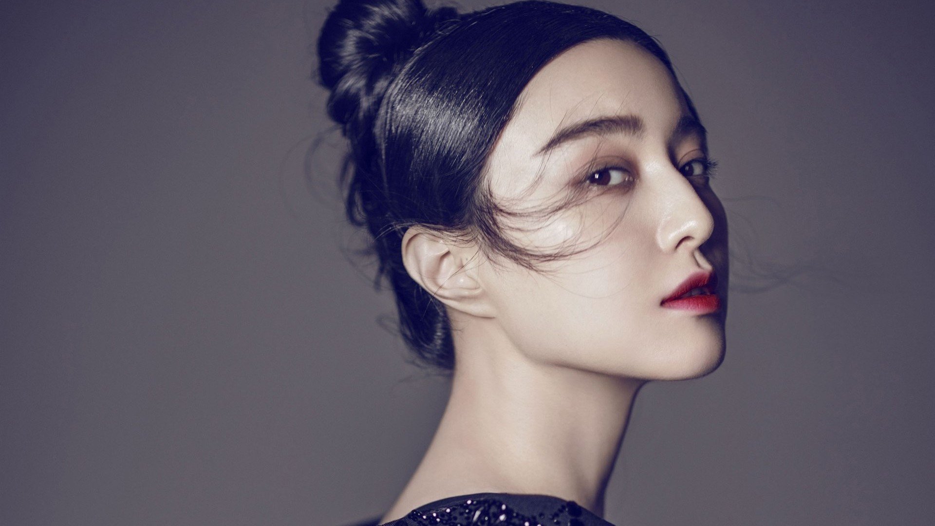 日本队在亚洲杯进展顺利，期待夺冠