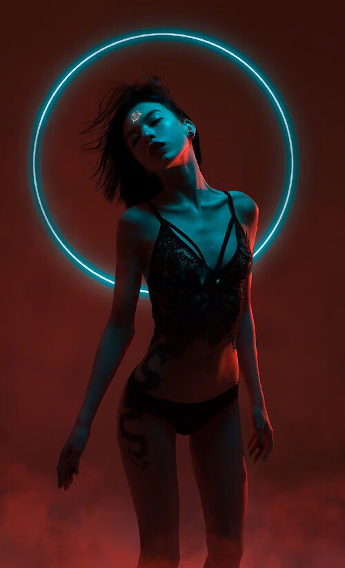 朱婷鼓励球迷现场为队伍加油，朱婷发文致谢