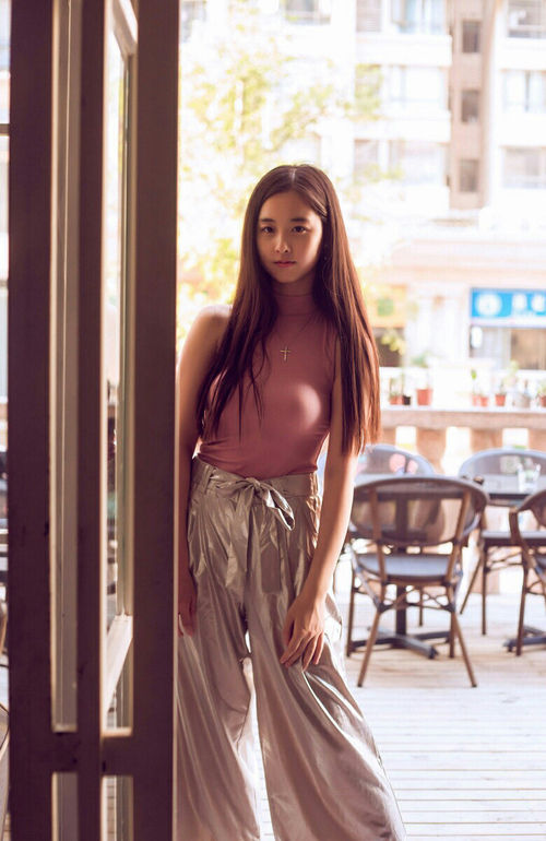 杨瀚森夏季联赛表现稳定展现中国新生代中锋硬实力,杨瀚儒简介