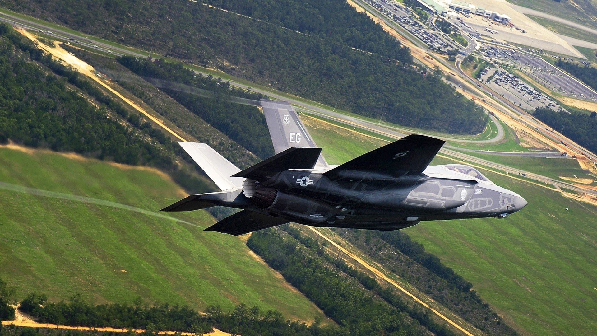 欧洲杯惊天逆转：变局引爆现场热情！，70秒还原欧洲杯惊魂瞬间