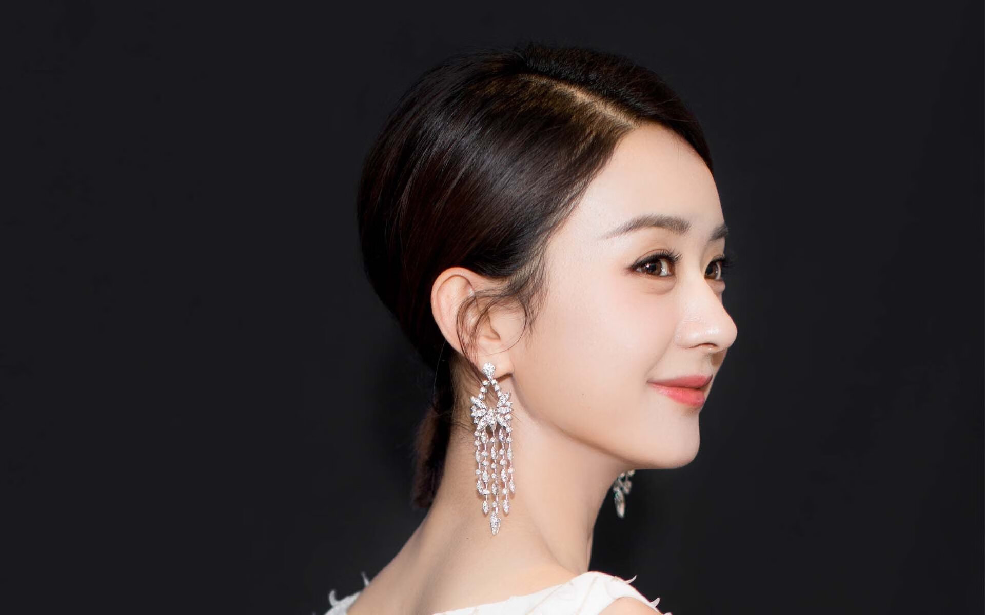 开云中国大陆-渡边一平稳定发挥助力夺冠，渡边将百度百科