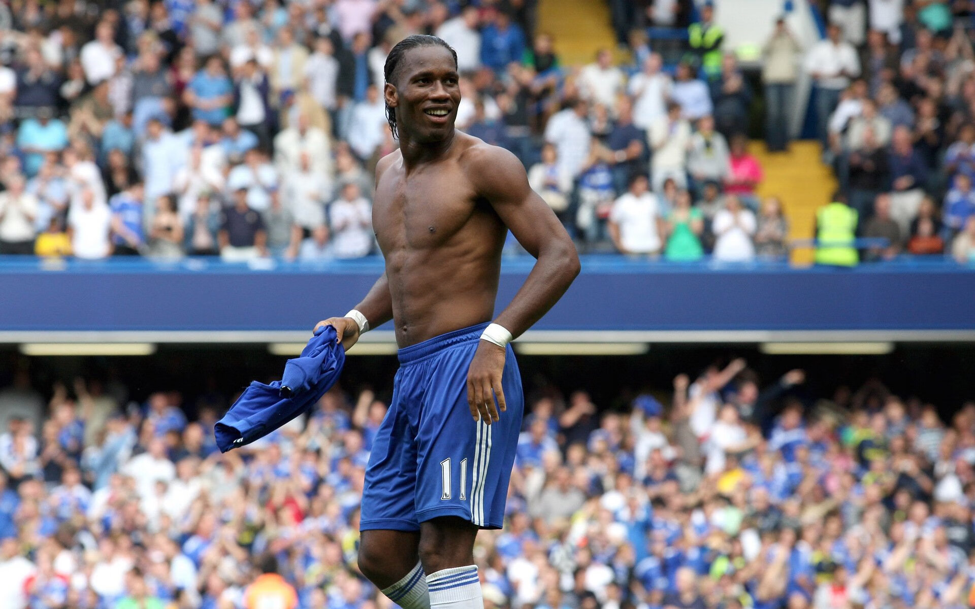 游泳选手数量虽少,但技术集中度高,游泳选手名单