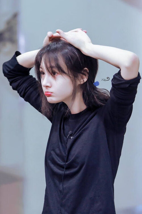 火箭发布纪念款球衣纪念退役球星,火箭球衣变迁史