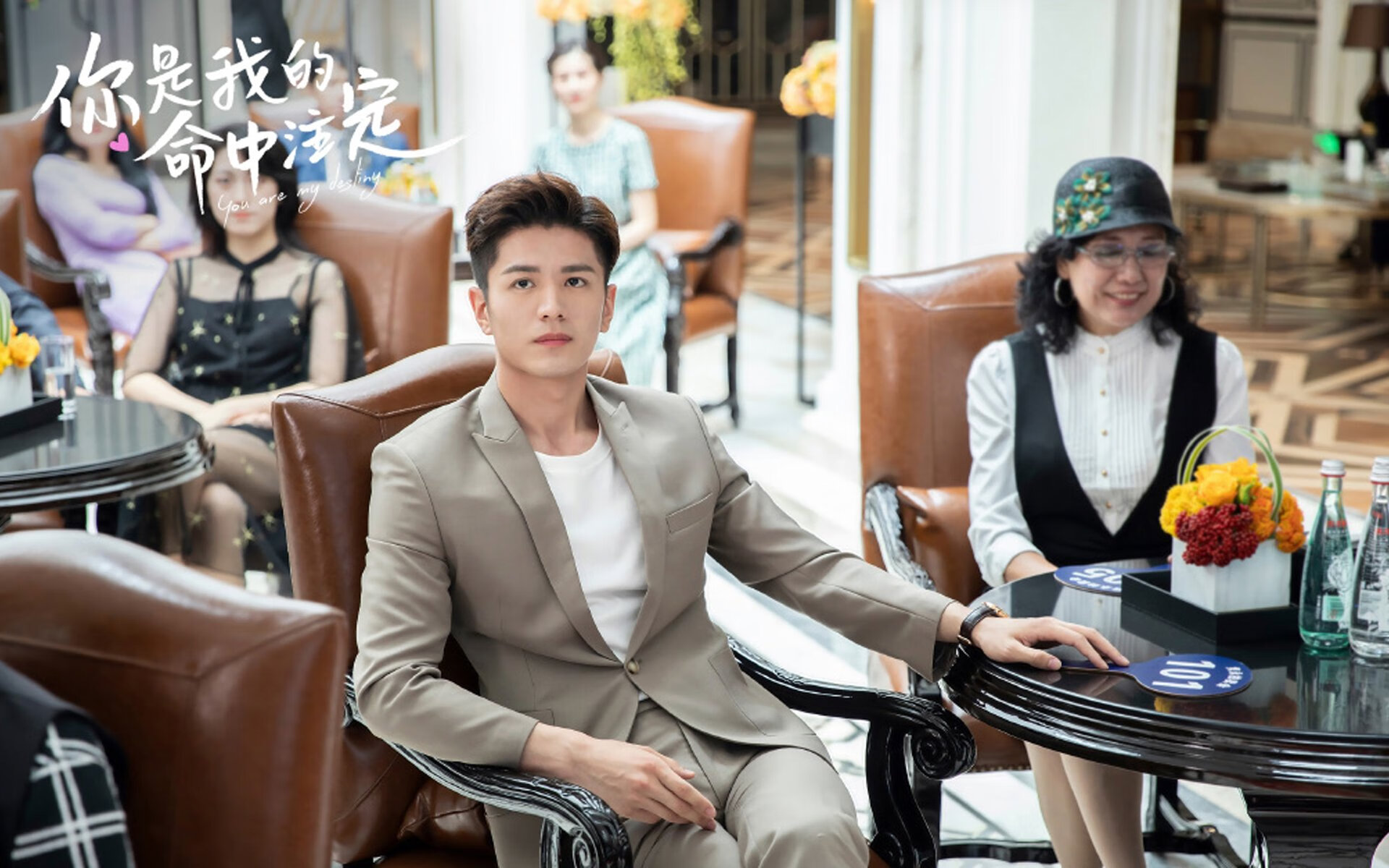 特色足球运动主题的城市景观夜景灯光设计创新不断,足球场夜景图片大全