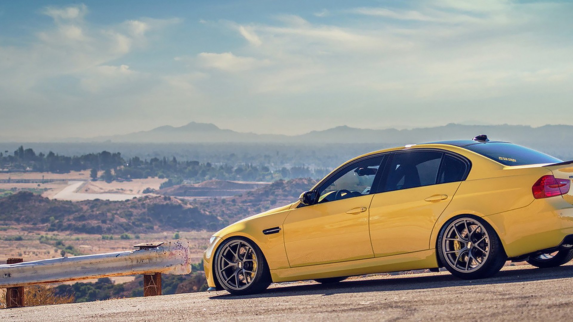 荷兰双人跳水组合发挥亮眼，荷兰跳水运动员