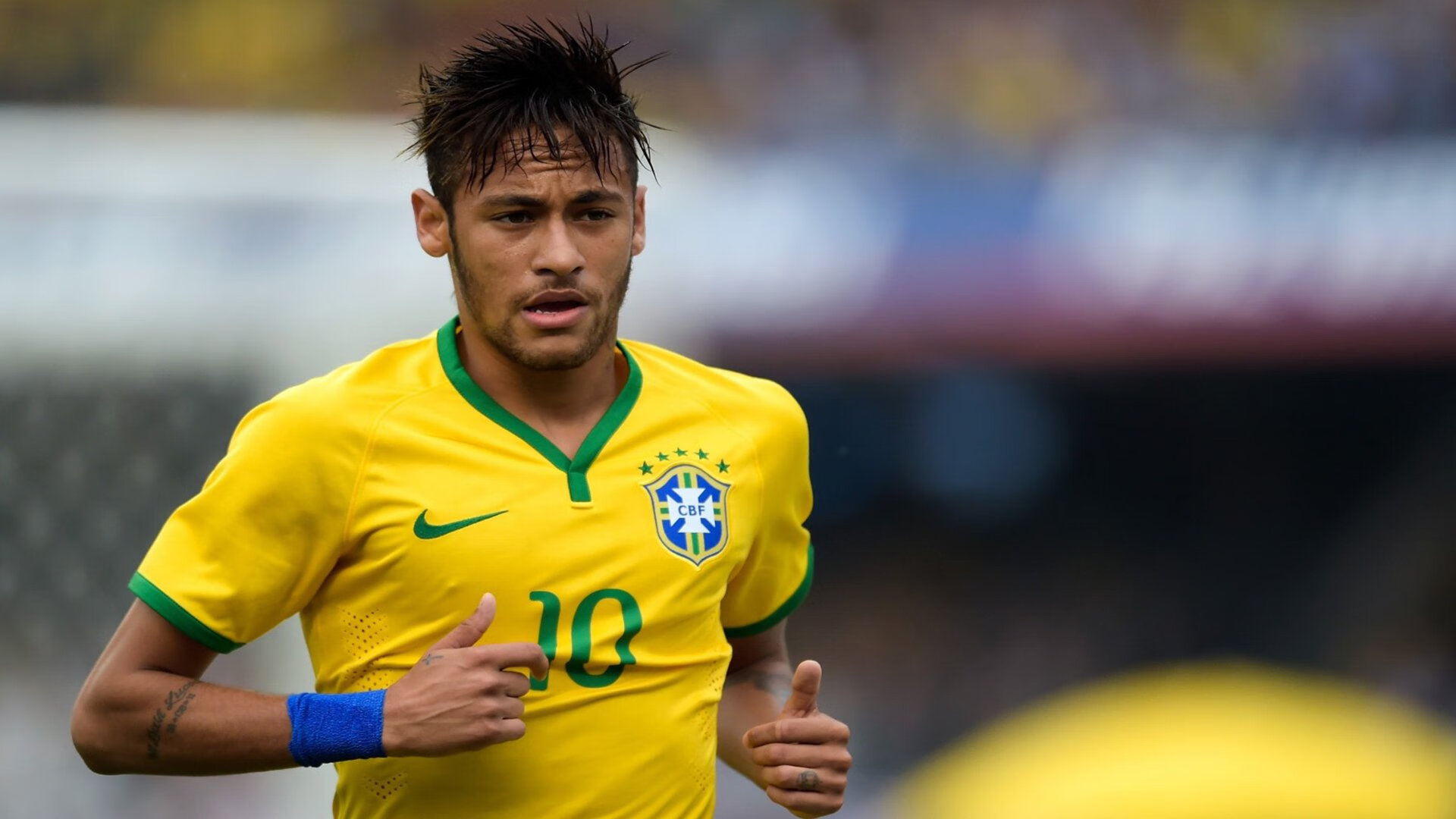 萨默·麦金托什突破自我刷新赛会纪录,麦金托什海报