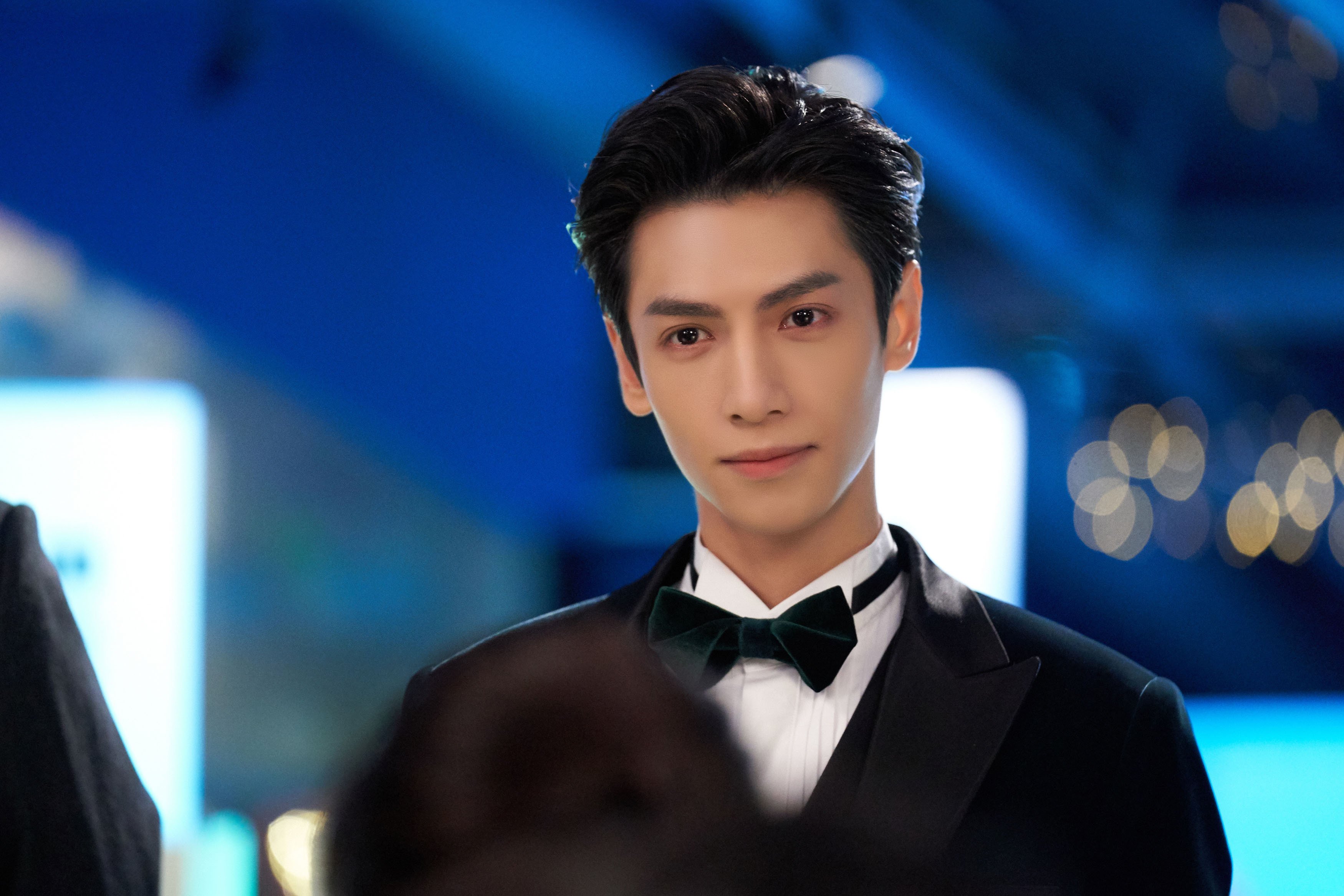 谷爱凌带伤完成动作展现顽强意志，谷爱凌的采访让人看了就想学滑雪