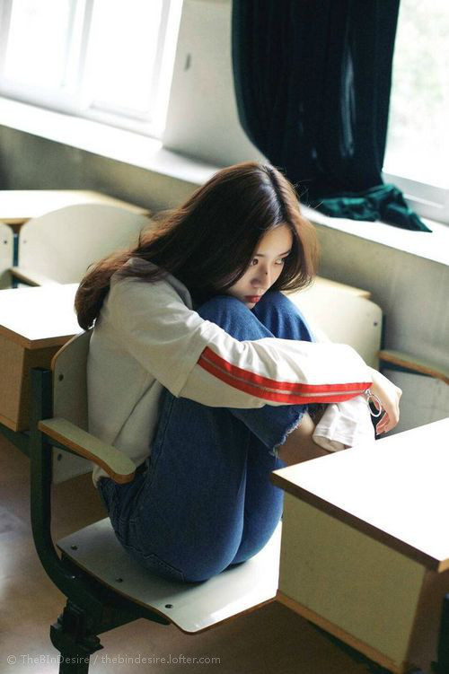 赛事转播多语言支持扩大海外影响力推动联赛国际化进程