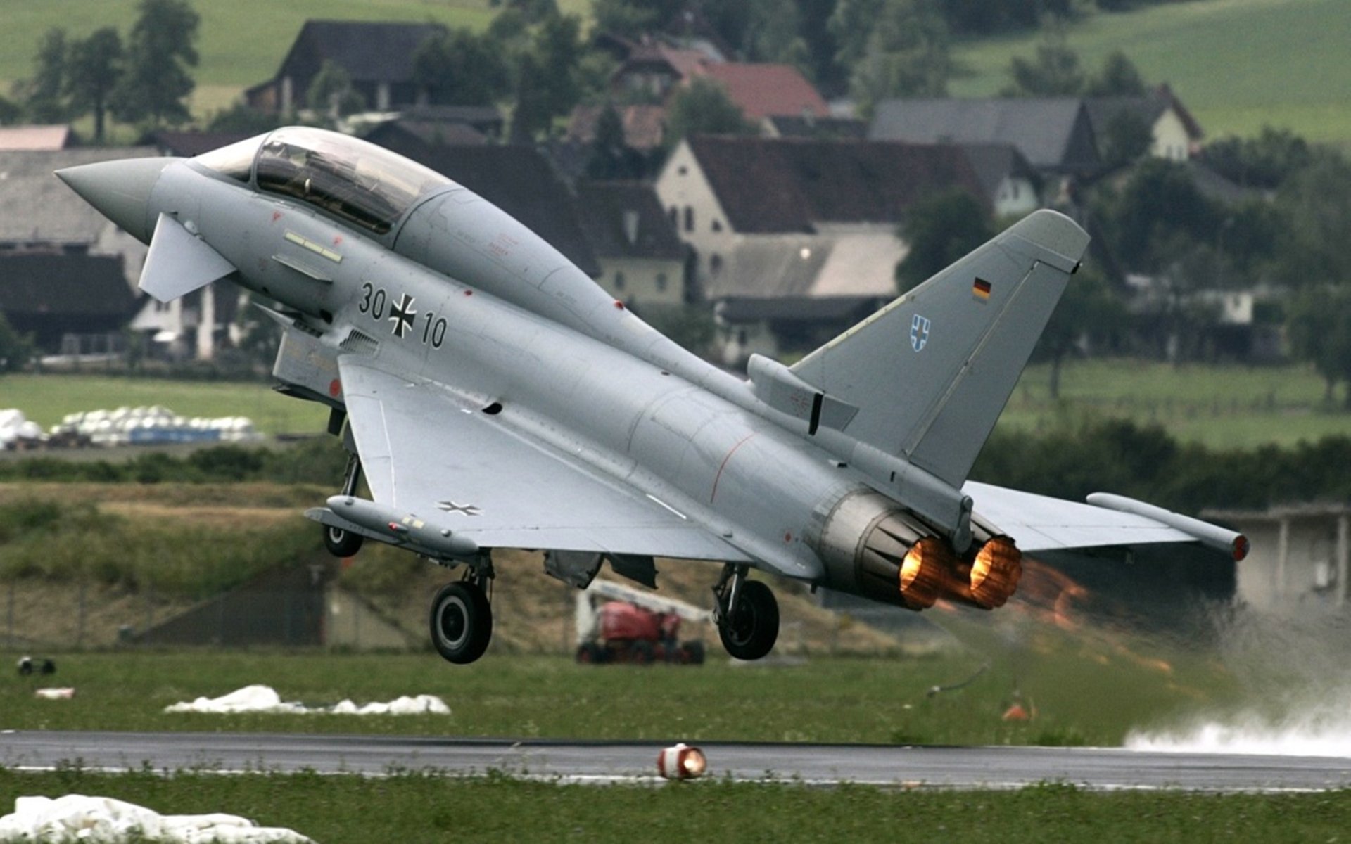 队员配合默契明显提升快速反击成为主要得分手段之一，队员之间的配合